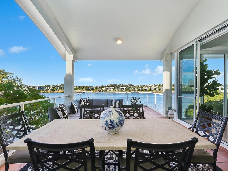 15 Vernon Terrace, Teneriffe QLD 4005