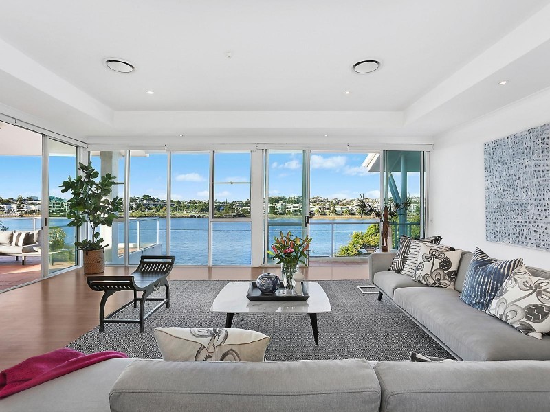 15 Vernon Terrace, Teneriffe QLD 4005