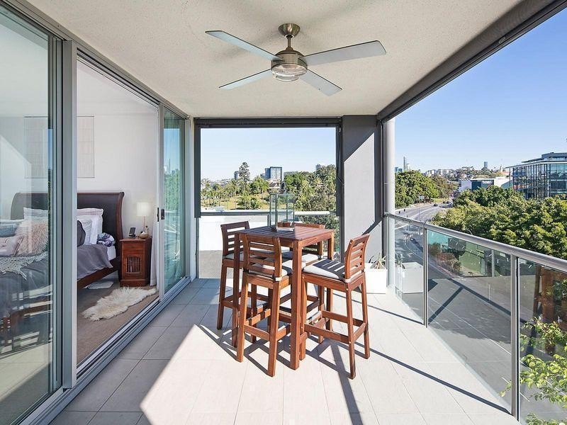 66/32 Agnes Street, Albion QLD 4010