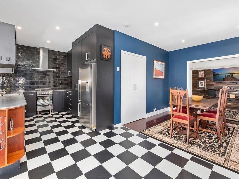 1 Lilley Street, Hendra QLD 4011