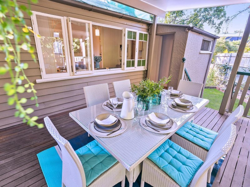 12 Aylesford Street, Annerley QLD 4103