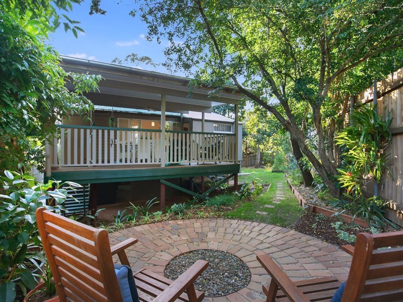 12 Aylesford Street, Annerley QLD 4103