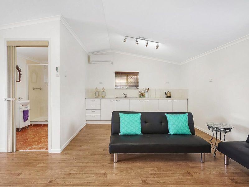 12 Welch Street, Clontarf QLD 4357