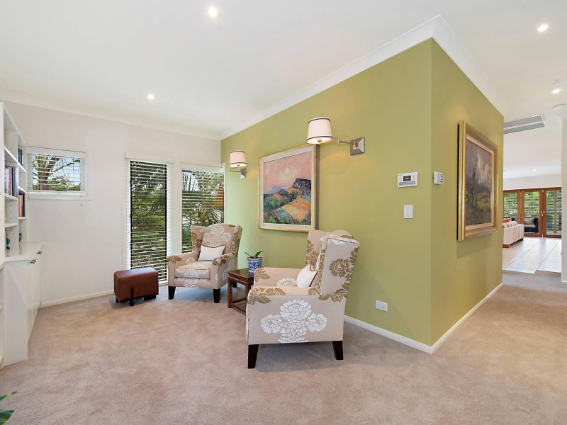 9 Aranui Street, Yeronga QLD 4104