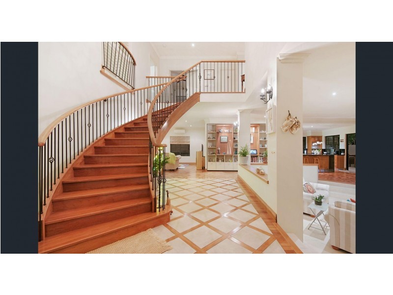 32 Enderley Avenue, Clayfield QLD 4011