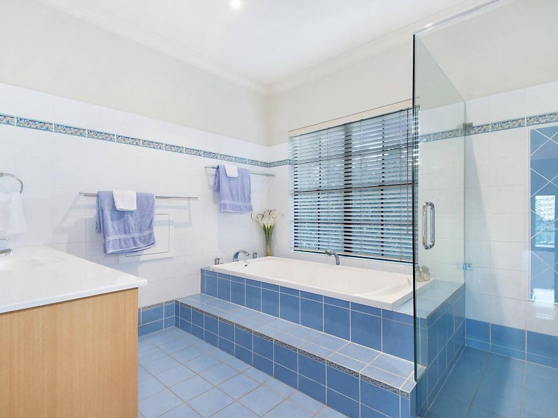 32 Enderley Avenue, Clayfield QLD 4011