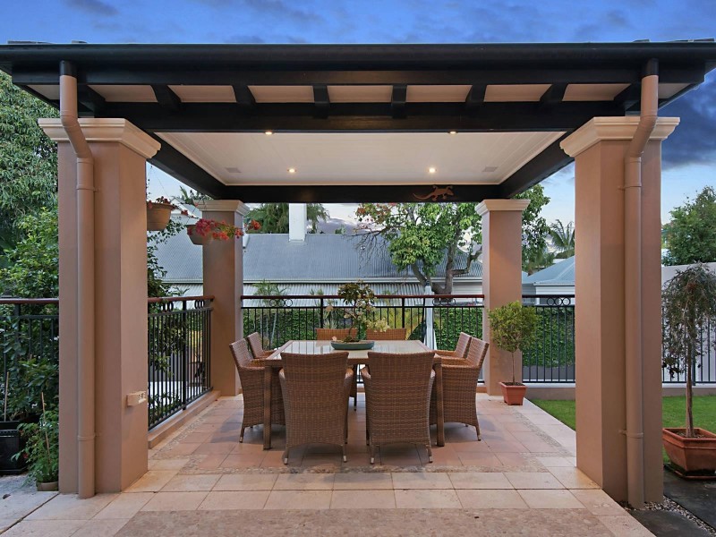 32 Enderley Avenue, Clayfield QLD 4011