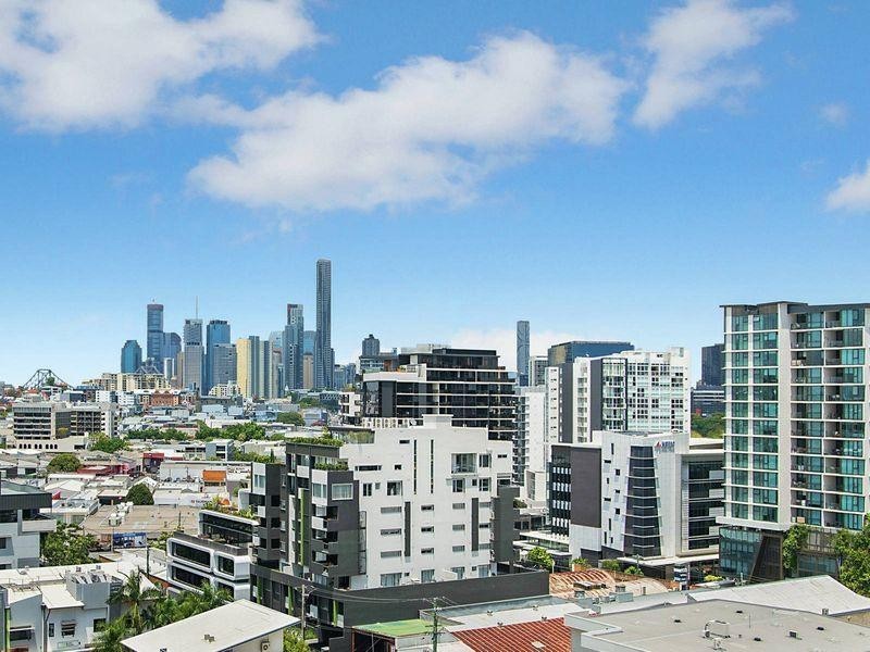 11209/88 Doggett Street, Newstead QLD 4006