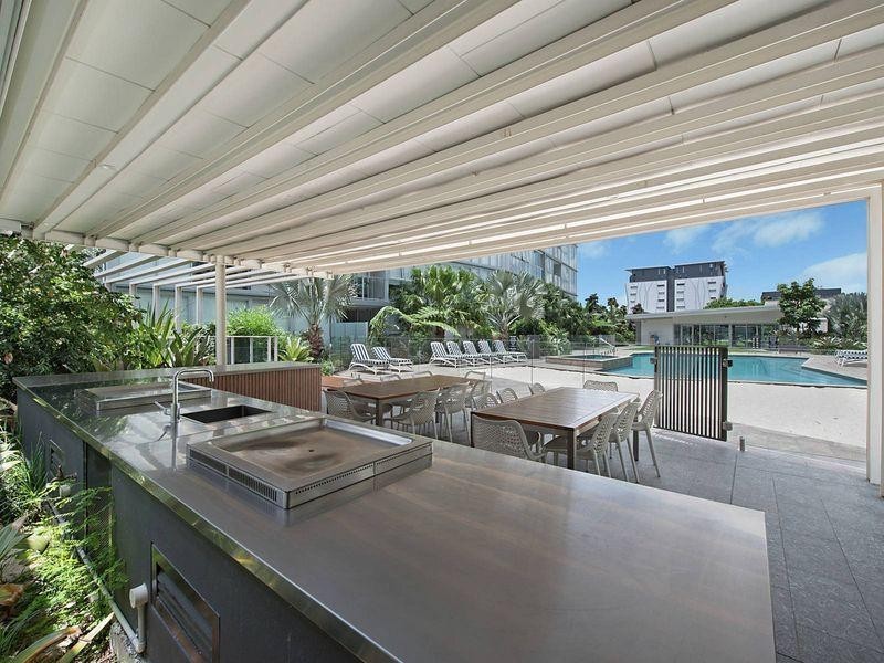 11209/88 Doggett Street, Newstead QLD 4006