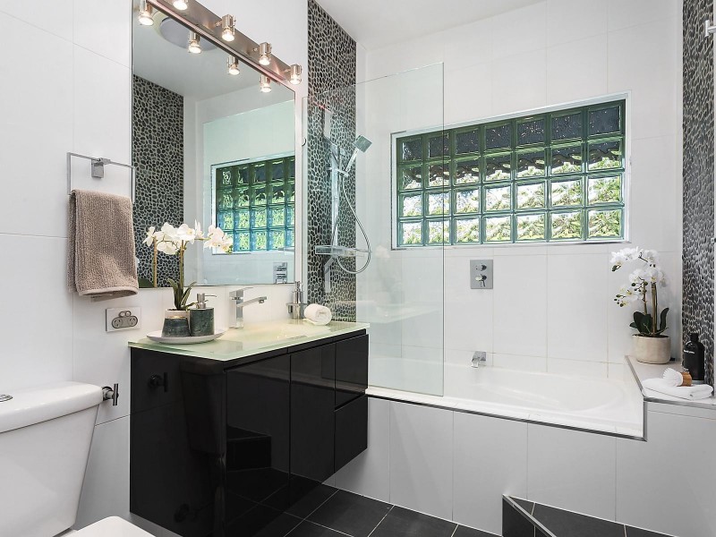 30 Copeland Street, Milton QLD 4064