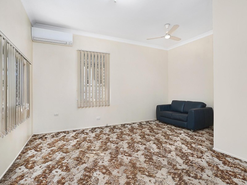 22 Winchester Street, Hamilton QLD 4007