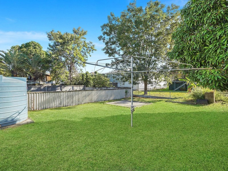 22 Winchester Street, Hamilton QLD 4007