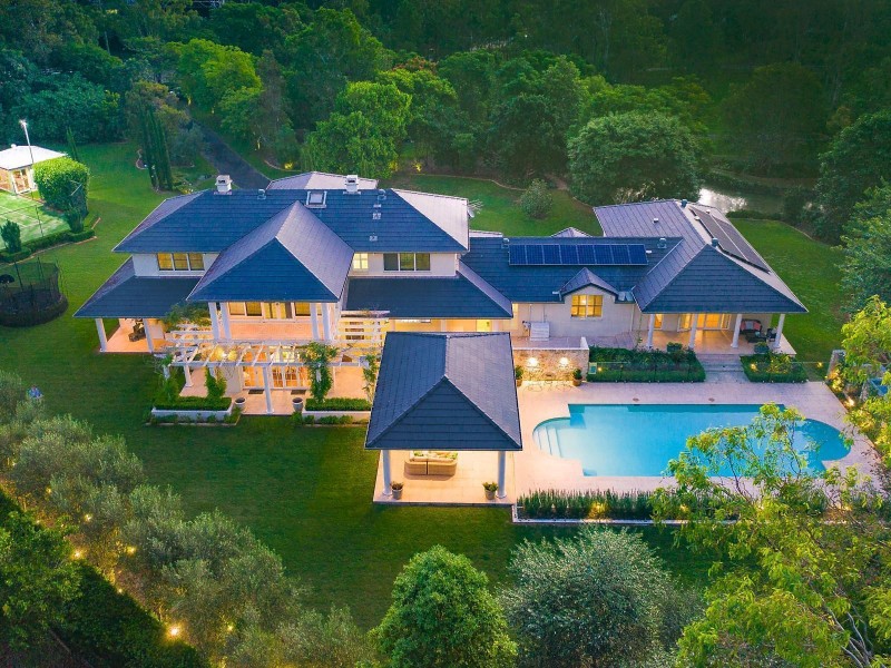 131 Pullenvale Road, Pullenvale QLD 4069