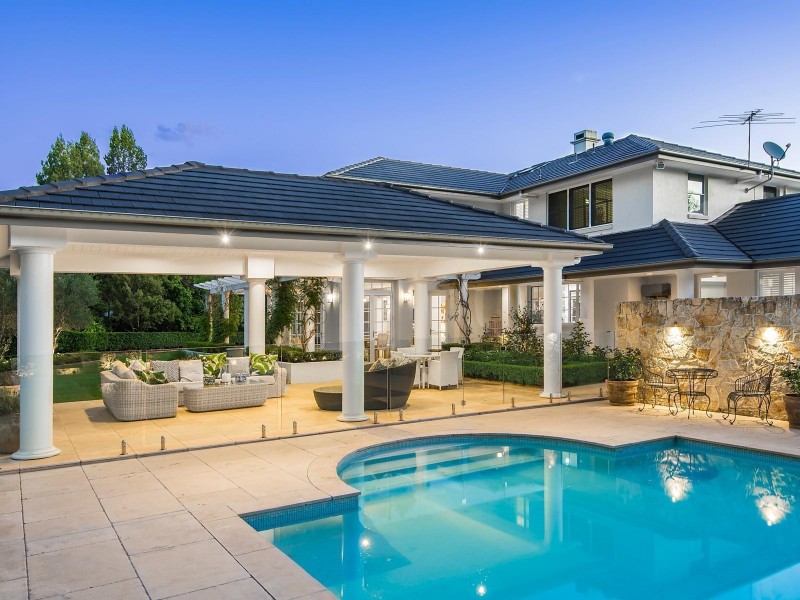 131 Pullenvale Road, Pullenvale QLD 4069