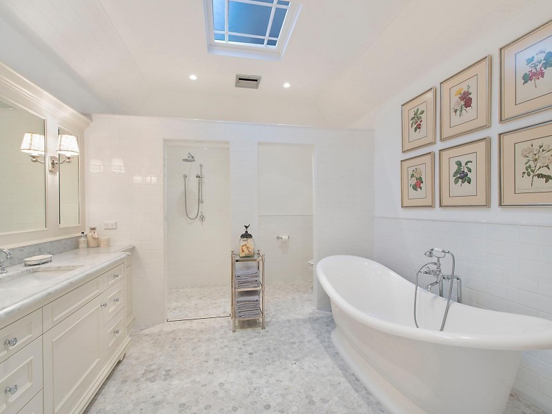 131 Pullenvale Road, Pullenvale QLD 4069