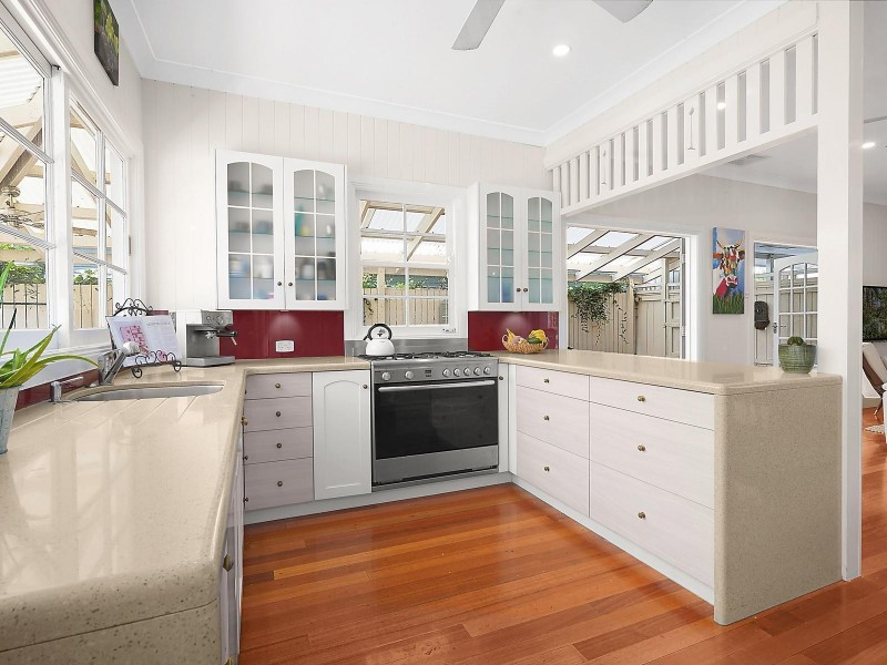 11 Jolly Street, Clayfield QLD 4011