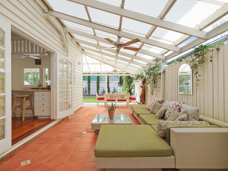 11 Jolly Street, Clayfield QLD 4011