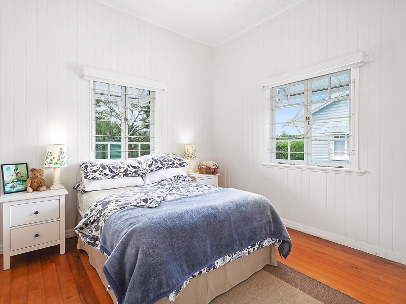 11 Jolly Street, Clayfield QLD 4011