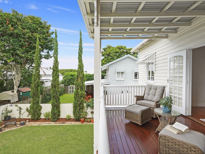 11 Jolly Street, Clayfield QLD 4011