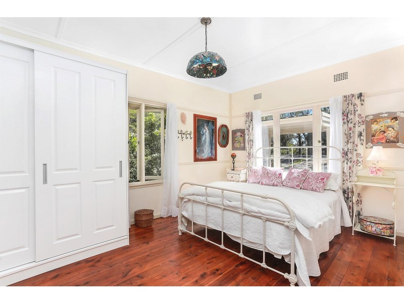 37 Park Avenue, Avalon Beach NSW 2107