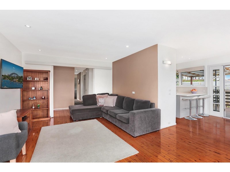 124A Owen Stanley Avenue, Allambie Heights NSW 2100