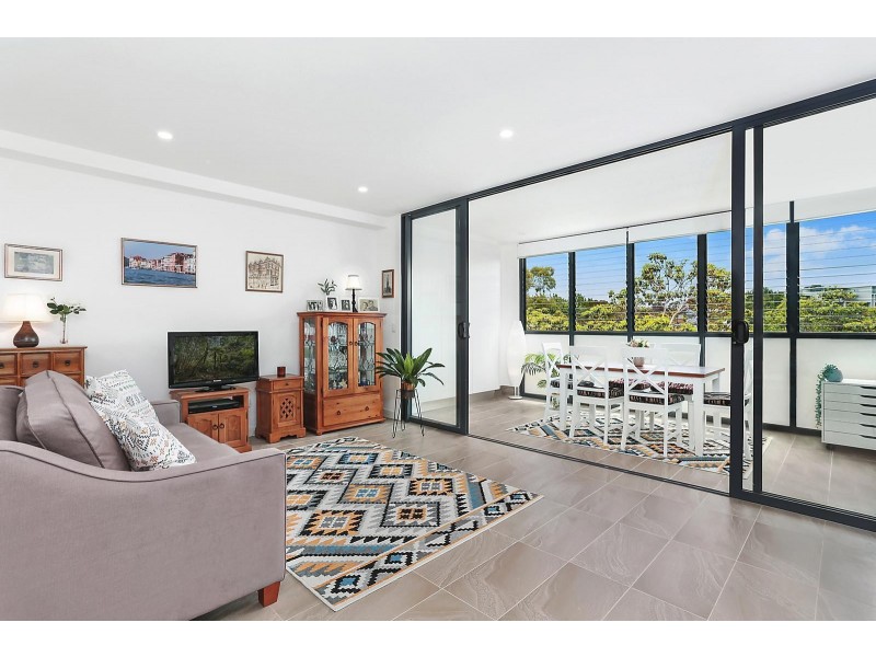 310/23 Pacific Parade, Dee Why NSW 2099