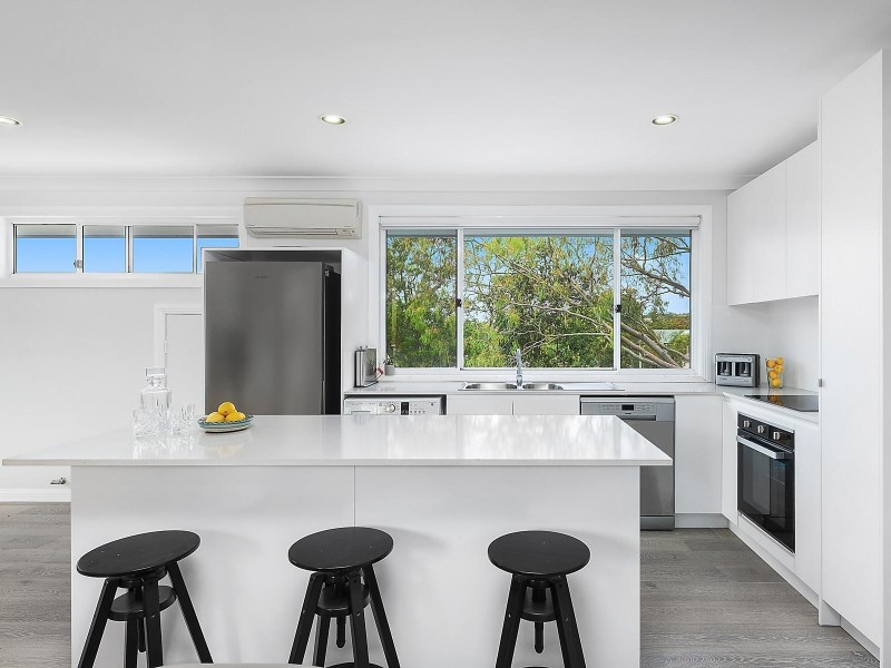 27 Kenneth Road, Manly Vale NSW 2093