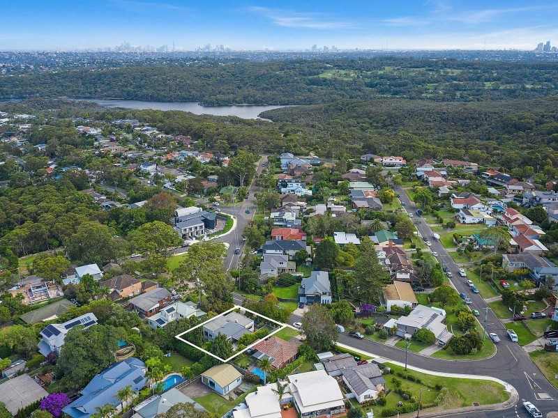9 Maneroo Road, Allambie Heights NSW 2100
