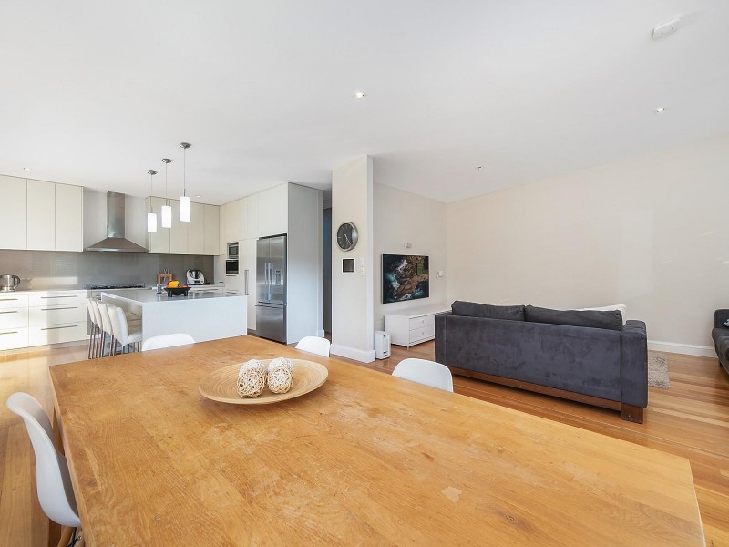 9 Maneroo Road, Allambie Heights NSW 2100