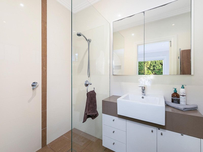 9 Maneroo Road, Allambie Heights NSW 2100