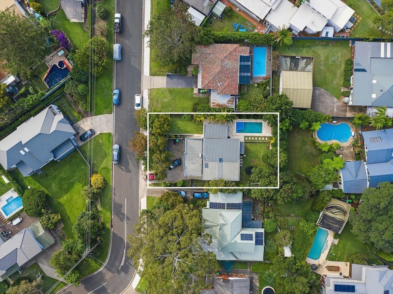 9 Maneroo Road, Allambie Heights NSW 2100
