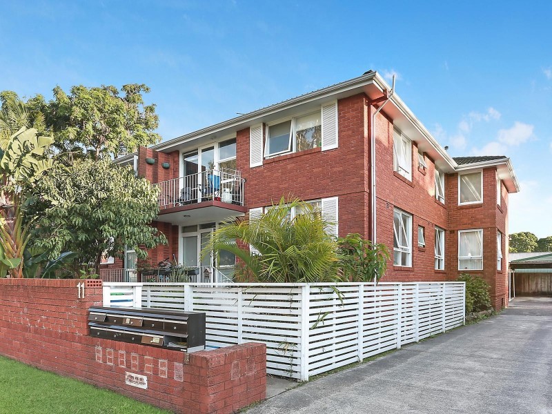 7/11 Grafton Crescent, Dee Why NSW 2099