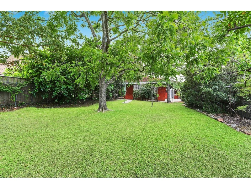 2A Fir Tree Avenue, West Ryde NSW 2114