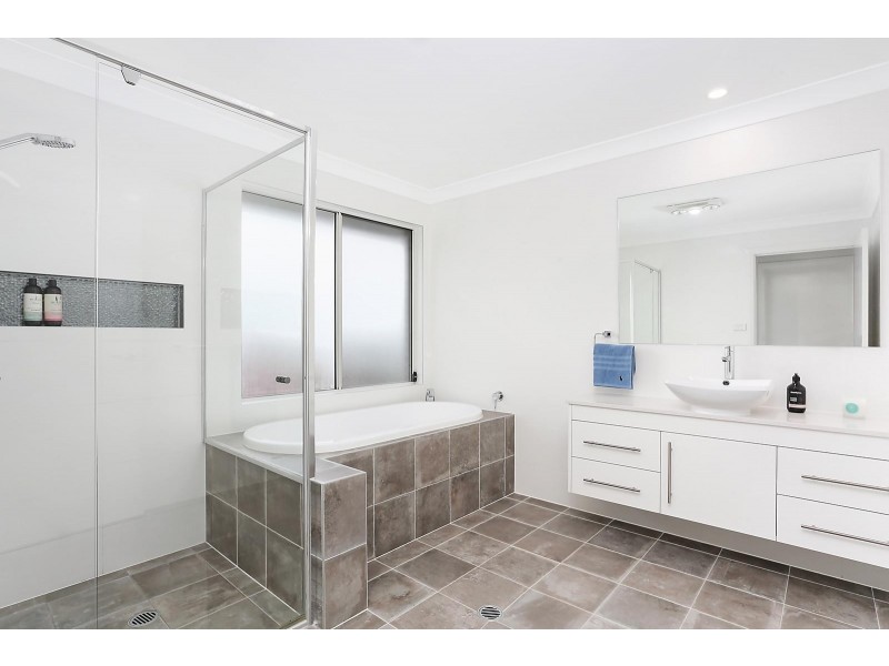 27 Hancott Street, Ryde NSW 2112