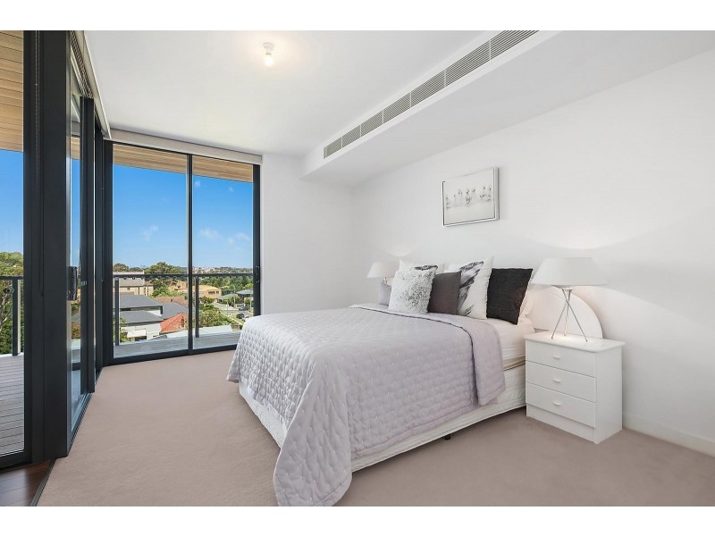 702N/2 Lardelli Drive, Ryde NSW 2112