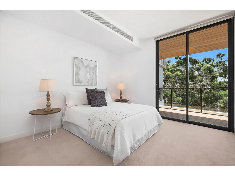 702N/2 Lardelli Drive, Ryde NSW 2112