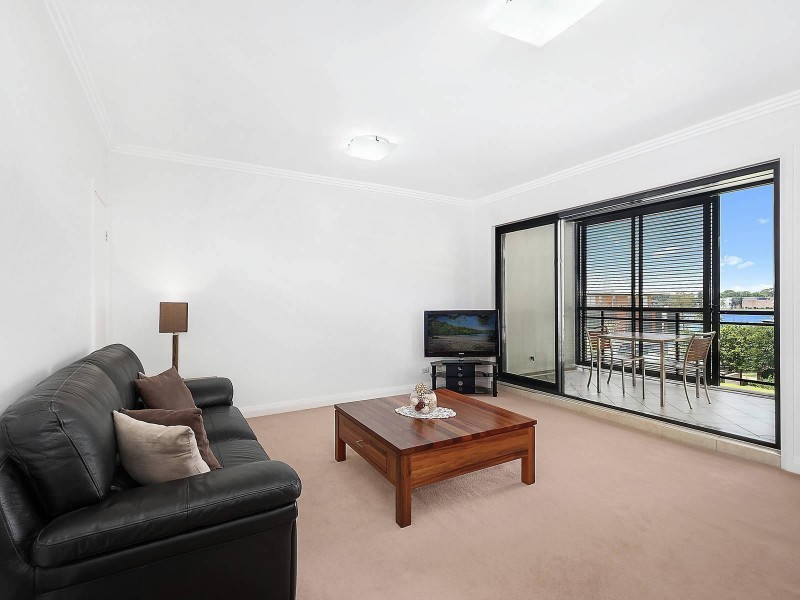 81/141 Bowden Street, Meadowbank NSW 2114