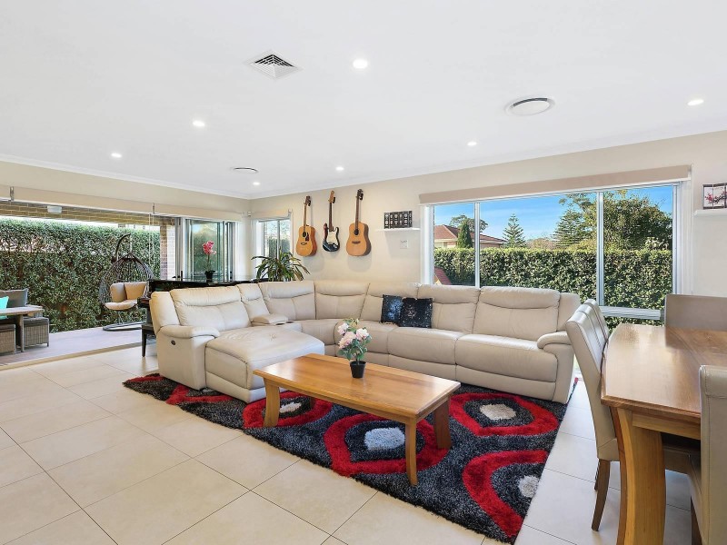 24 Wolger Road, Ryde NSW 2112