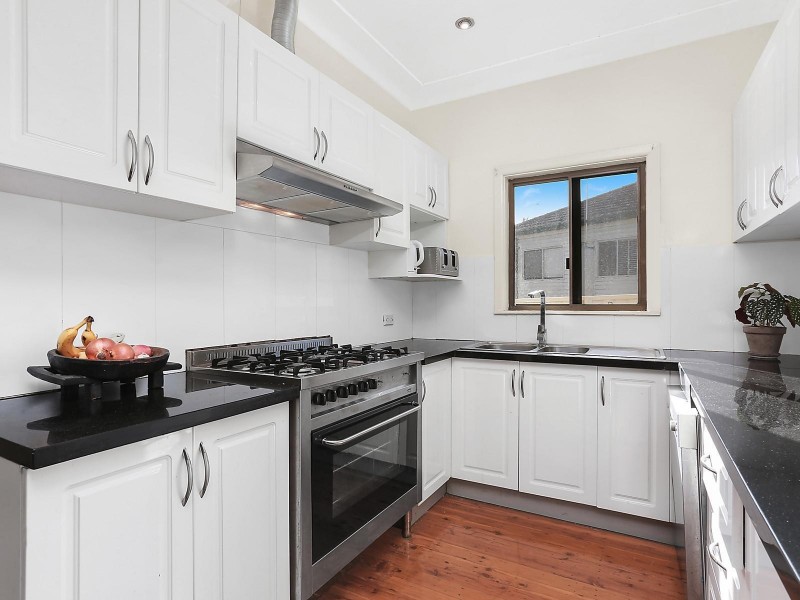 6 Byron Avenue, Ryde NSW 2112