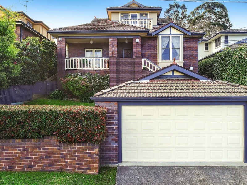 10 Sixth Avenue, Denistone NSW 2114