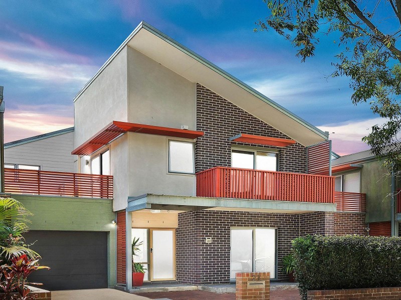 21 Allura Crescent, Ermington NSW 2115