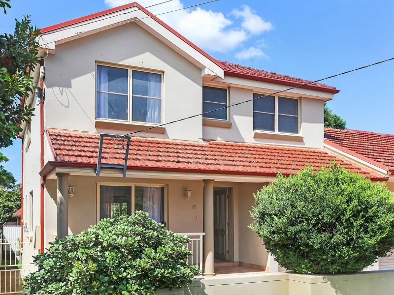 15 Pickford Avenue, Eastwood NSW 2122