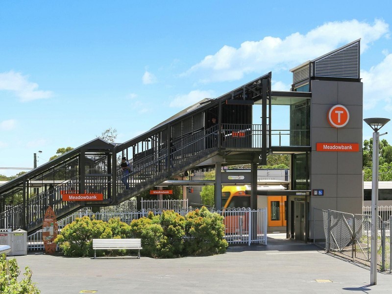 8/2 Bay Drive, Meadowbank NSW 2114