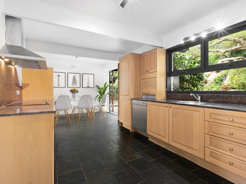 12 Bronhill Avenue, East Ryde NSW 2113