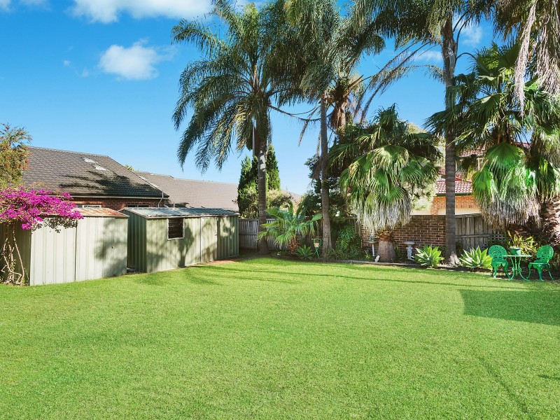 18 Napoleon Road, Greenacre NSW 2190