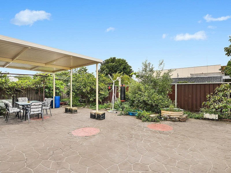 74 Benaroon Road, Lakemba NSW 2195