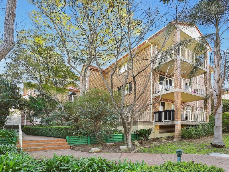 2/68 Reynolds Avenue, Bankstown NSW 2200