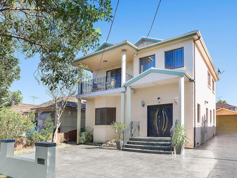 19 Wales Street, Greenacre NSW 2190