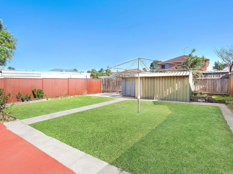 19 Wales Street, Greenacre NSW 2190