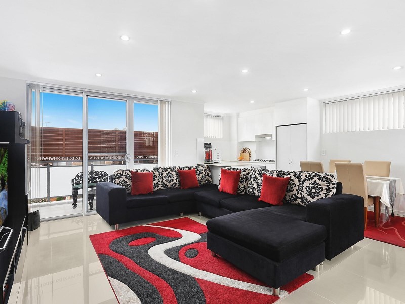 42-44 Hoxton Park Road, Liverpool NSW 2170